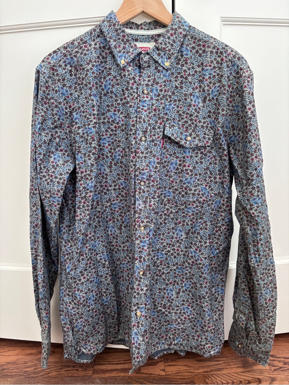 Levi's Women's Blue and Red Floral Button-Down Shirt